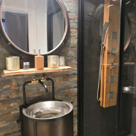 Motobecane Apartment *